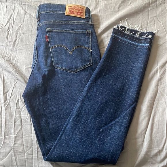 Jeans 👖 - Picture 3 of 4